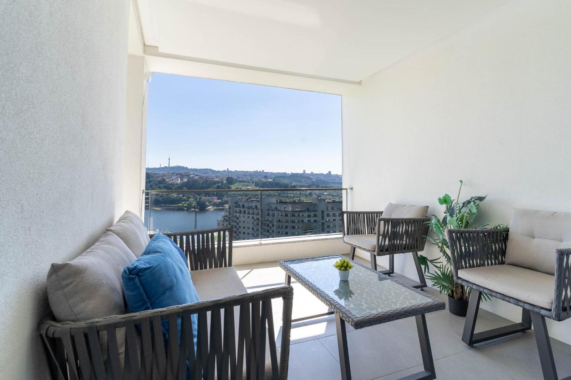 Porto & Douro Vista Apartments By Inviting Valbom  المظهر الخارجي الصورة
