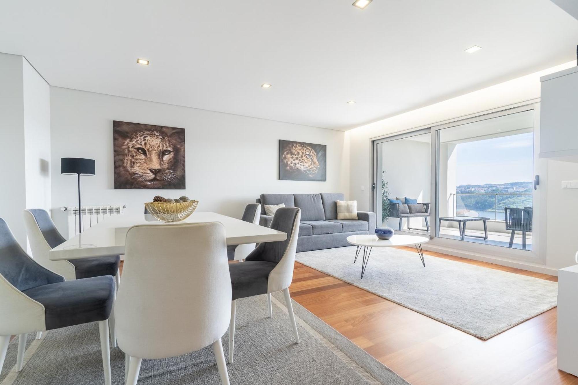 Porto & Douro Vista Apartments By Inviting Valbom  المظهر الخارجي الصورة
